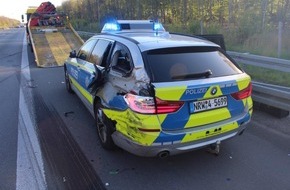 Polizei Münster: POL-MS: Streifenwagen auf der A 31 gerammt - Polizisten unverletzt - mehrere zehntausend Euro Sachschaden