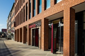 H World International: Pressemitteilung: "IntercityHotel ab sofort vierfach in Hamburg vertreten"