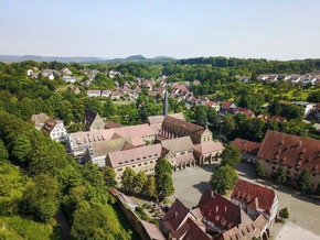Presse-Feature: Im Namen der Maultasche - Kloster Maulbronn