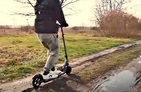 Oehler Web: Sicher durch den Herbst mit dem E Scooter