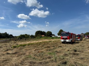 FW-AUR: Großflächigen Heubrand rasch im Griff