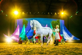 Der SHOWPALAST MÜNCHEN präsentiert neues Show-Highlight / GEFÄHRTEN DES LICHTS - erfolgreichstes Show-Erlebnis mit Pferden aller Zeiten kommt nach München
