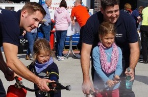 Kreisfeuerwehr Oldenburg: FW-OLL: Feuerwehr Huntlosen feiert 90 Jahre Bestehen