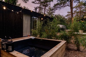 Mori Tiny House – ein nachhaltiges Juwel mitten in den Wäldern Veluwe, Niederlande