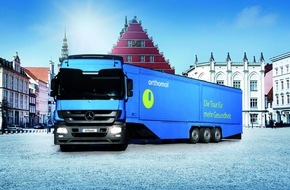 Orthomol pharmazeutische Vertriebs GmbH: Halbzeit bei der Orthomol-Tour: Die Welt der Vitamine in 3D macht sich auf in den Süden (BILD)