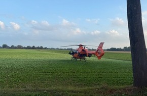 Freiwillige Feuerwehr Kalkar: Feuerwehr Kalkar: Verkehhrsunfall in Kalkar H&ouml;nnepel