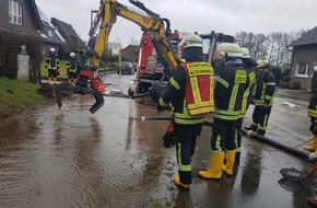 Feuerwehr Schermbeck: FW-Schermbeck: Wasserschaden auf der Dorstener Straße