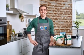 ALDI: Top Neuzugänge: ALDI gewinnt Schneekoppe für sein Bio-Sortiment - und holt Fußball-Weltmeister Philipp Lahm an Bord