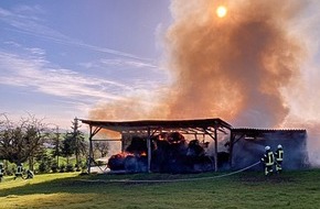 Polizeipräsidium Mittelhessen - Pressestelle Gießen: POL-GI: Heuballen brennen bei Birklar / Polizei bittet um Mihilfe