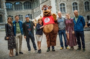 VIER PFOTEN - Stiftung für Tierschutz: Spannende Einblicke, bärenstarker Talk und eindrückliche Bilder: der rundum gelungene Filmabend mit VIER PFOTEN