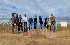 MaxSolar GmbH: Spatenstich für Solarpark in Darstadt / Nachhaltige Energiegewinnung und Naturschutz im Einklang