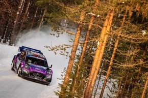 M-Sport Ford beendet erste Schnee-Rallye für den neuen Puma Hybrid Rally1 mit Gus Greensmith auf Rang fünf