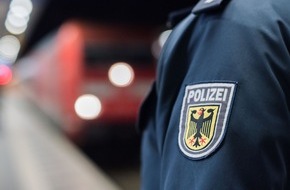 Bundespolizeidirektion München: Bundespolizeidirektion München: Gewalttätige Eskalation im Regionalzug