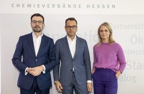 Arbeitgeberverband HessenChemie: Chemie im Sinkflug, Pharma stagniert – Trendwende bleibt aus