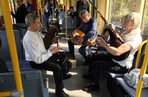 Kölner Verkehrs-Betriebe AG: Dudelsackmusik auf der Linie 7