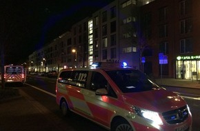 Feuerwehr Frankfurt am Main: FW-F: Zimmerbrand in einem Pflegeheim in Kalbach-Riedberg.