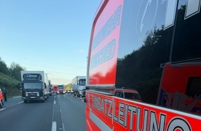 Feuerwehr Remscheid: FW-RS: Schwerer VU auf der BAB FR K&ouml;ln