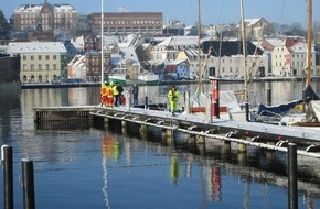 Polizeidirektion Flensburg: POL-FL: Gesunkenes Schiff verursacht Gewässerverunreinigung