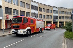 Feuerwehr Velbert: FW-Velbert: Feuerwehr rückt zur ausgelösten Brandmeldeanlage auf der Thomasstraße aus
