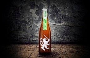 Doppelleu Boxer AG: Toute la fraîcheur du printemps en bouteille: la Doppelleu Brewmaster Limited Ed. 27 Basil Wheat avec du basilic fraîchement récolté.