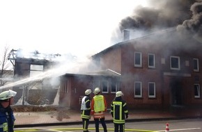 Polizeiinspektion Harburg: POL-WL: Flüchtlingsunterkunft ausgebrannt