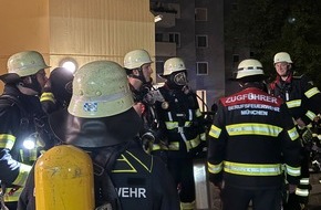 Feuerwehr München: FW-M: Feuer im Hochhaus (Perlach)