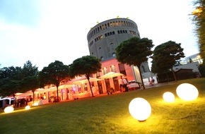 Henke Relations GmbH: "Media Entertainment Night 2014" feiert Premiere in Köln (FOTO)