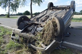 Polizeiinspektion Nienburg / Schaumburg: POL-NI: Mit Pkw überschlagen