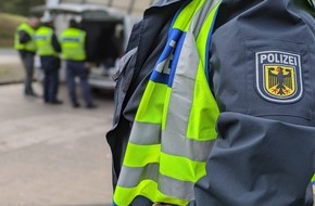 Bundespolizeidirektion München: Bundespolizeidirektion München: Von der Autobahn ins Gefängnis Bundespolizei Waidhaus verhaftet gesuchten Girokarten-Betrüger