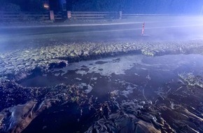 Feuerwehr Flotwedel: FW Flotwedel: Wasserrohrbruch sorgt für nächtlichen Einsatz in Eicklingen