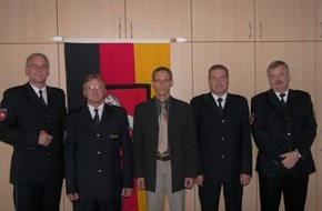 Polizeidirektion Göttingen: POL-GOE: (1147/2007) 202 Beförderungen in der Polizeidirektion Göttingen - Foto im Download