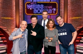 ARD Das Erste: Das Erste: "Wer weiß denn sowas?"
Das Wissensspiel mit den Teamchefs Bernhard Hoëcker und Elton, vom 24. bis 28. Juli 2017, um 18:00 Uhr im Ersten