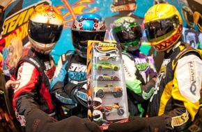 Mattel GmbH: Quietschende Reifen und aufheulende Motoren / Auf der Nürnberger Spielwarenmesse 2012 feierte das legendäre Team Hot Wheels mit einer actionreichen Bühnenshow seine Deutschlandpremiere (mit Bild)