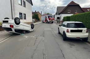 Polizeidirektion Kaiserslautern: POL-PDKL: Bei Unfall mit Auto überschlagen