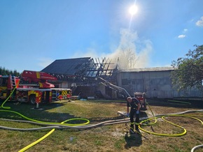 KFV Sigmaringen: B5 Brand &Ouml;konomiegeb&auml;ude in Rulfingen