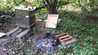 Kreispolizeibehörde Rhein-Kreis Neuss: POL-NE: Bienenvolk durch Brand zerstört - Kripo ermittelt