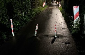 Kreispolizeibehörde Rhein-Kreis Neuss: POL-NE: Alkoholisierter Autofahrer entfernt sich von der Unfallstelle