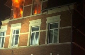 Polizeiinspektion Göttingen: POL-GÖ: (624/2018) Wohnungsbrand in einem Mehrparteienhaus; keine verletzten Personen.
Göttingen, Walkemühlenweg, Donnerstag, 22.11.2018 gg. 02.20 Uhr