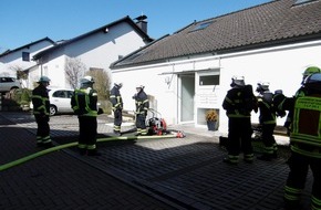 Feuerwehr Herdecke: FW-EN: Rauchmelder verhindert Sachschaden - Rauchentwicklung in Wohnung durch angebranntes Essen