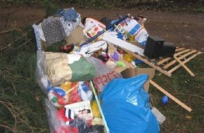 Polizeiinspektion Hildesheim: POL-HI: Wilde Müllkippe im Diekholzener Südwald