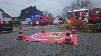 FW-AR: Intensive Jahresübung: Brand in altem Drogerie-Gebäude