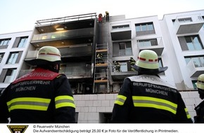 Feuerwehr München: FW-M: Starke Rauchentwicklung durch Brand (Freiham)