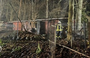 Kreisfeuerwehrverband Segeberg: FW-SE: Zwei Feuer in der Nacht im Boostedter Waldgebiet