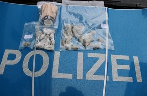 Polizei Hagen: POL-HA: Polizeisonderdienst der Polizei Hagen bekämpft Betäubungsmittelkriminalität und beschlagnahmt Diebesgut