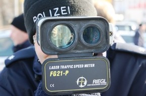 Polizei Minden-Lübbecke: POL-MI: Mit Tempo 188 über die Bundesstraße