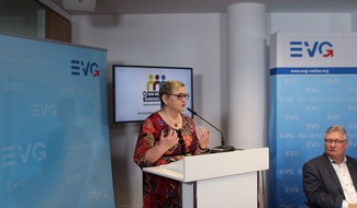 EVG Eisenbahn- und Verkehrsgewerkschaft: EVG Bundesseniorenkonferenz: Annegret Pawlitz zur Vorsitzenden der Bundesseniorenleitung wiedergewählt
