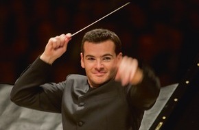 Migros-Genossenschafts-Bund Direktion Kultur und Soziales: Migros-Kulturprozent-Classics: Tournee VI der Saison 2016/2017 / Das älteste Schweizer Sinfonieorchester mit jungen Virtuosen auf Reise