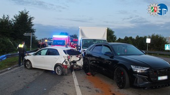 Polizeipräsidium Oberhausen: POL-OB: Schwerer Verkehrsunfall an der A42 in Oberhausen