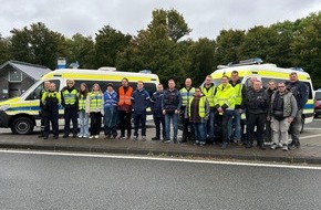 Polizei Münster: POL-MS: Gemeinsame Verkehrskontrolle auf der Autobahn 1 - Einsatzkräfte stellen Vielzahl an Verstößen fest - Bezirksregierung, Zoll und Polizei ziehen Bilanz