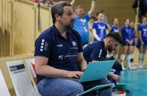 VC Wiesbaden Spielbetriebs GmbH: „Querdenken hilft im Volleyball!“ - VCW-Scout Daniel Ramirez im Porträt